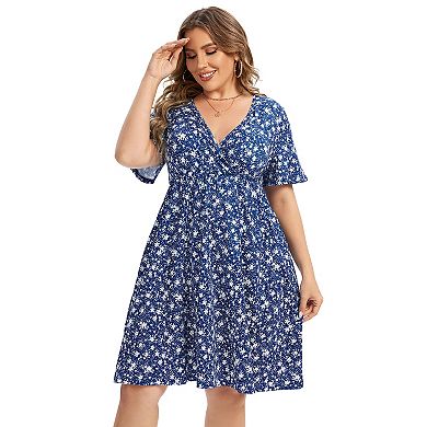 Women's Plus Size V-Neck Floral Print Dress with Side Pockets
