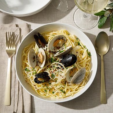 Zoulao 6-Piece 41oz White Pasta Bowls, Porcelain Ceramic, Dishwasher & Microwave Safe.