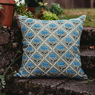 Noor Throw Pillow Cover