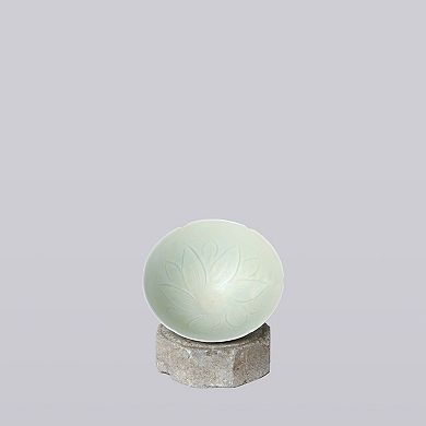 Porcelain Small Lotus Conical Bowl