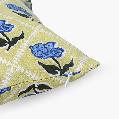 Noor Lumbar Throw Pillow Cover