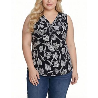 Plus Size Sleeveless Knit V Neck Top