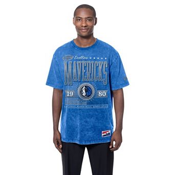 Men's New Era Blue Dallas Mavericks Oversized Throwback Collection Mineral Wash T-Shirt