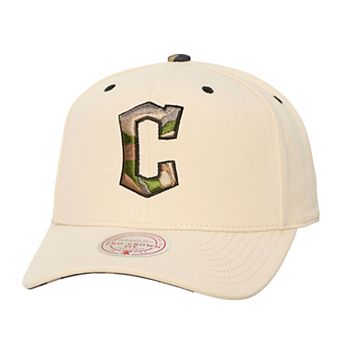 Unisex Mitchell & Ness Cream Cleveland Guardians Camo Logo Pro Crown Snapback Hat
