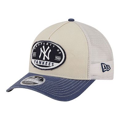 Men's New Era Light Beige/Navy New York Yankees Frayed M-Crown A-Frame 9FORTY Trucker Adjustable Hat