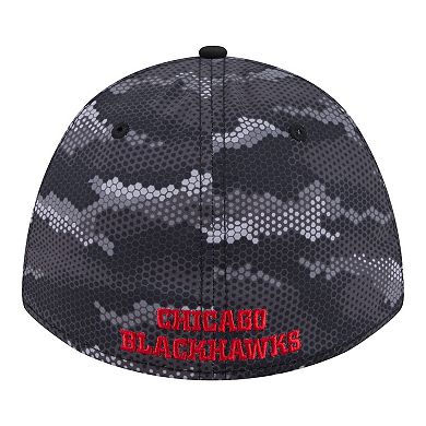 Men's New Era Black Chicago Blackhawks Zero Dark 39THIRTY Flex Hat
