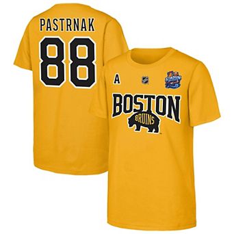 Youth Fanatics David Pastrnak Gold Boston Bruins Alternate Captain 2026 Stadium Series T-Shirt