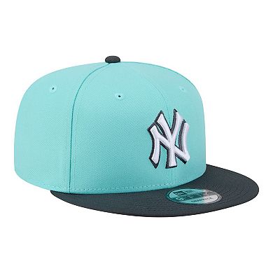 Men's New Era Turquoise/Charcoal New York Yankees Two-Tone Color Pack 9FIFTY Snapback Hat