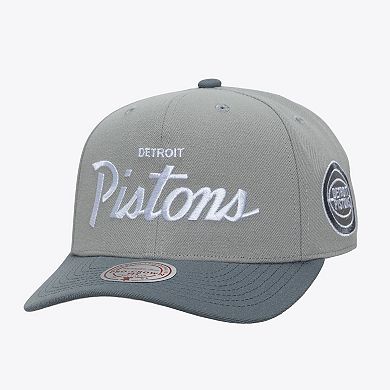 Men's Mitchell & Ness Gray Detroit Pistons Thunderstorm Head Coach Pro Crown Snapback Hat