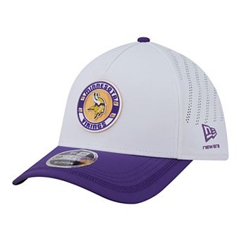 Men's New Era White/Purple Minnesota Vikings Patch 39THIRTY A-Frame M-Crown Perforated Flex Hat