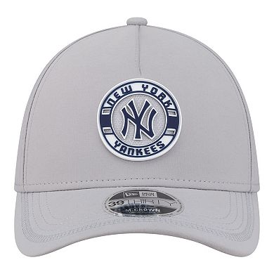 Men's New Era Gray New York Yankees Patch 39THIRTY A-Frame M-Crown Perforated Flex Hat