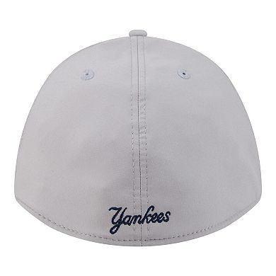 Men's New Era Gray New York Yankees Patch 39THIRTY A-Frame M-Crown Perforated Flex Hat