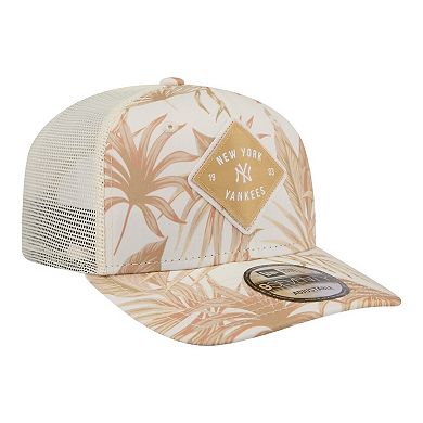 Men's New Era Tan New York Yankees Tonal Palm 9SEVENTY Adjustable Trucker Hat
