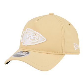Men's New Era Tan Kansas City Chiefs Apex 9FORTY Adjustable Hat