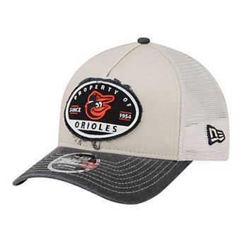 Men's New Era Light Beige/Black Baltimore Orioles Frayed M-Crown A-Frame 9FORTY Trucker Adjustable Hat