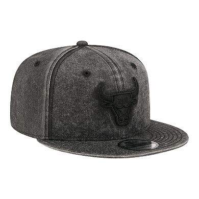 Men's New Era Black Chicago Bulls Washed Tonal 9FIFTY Snapback Hat