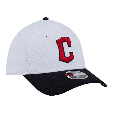 Youth New Era White/Navy Cleveland Guardians Baseball 39THIRTY M-Crown Flex Hat