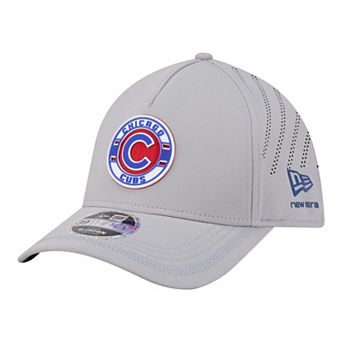 Men's New Era Gray Chicago Cubs Patch 39THIRTY A-Frame M-Crown
