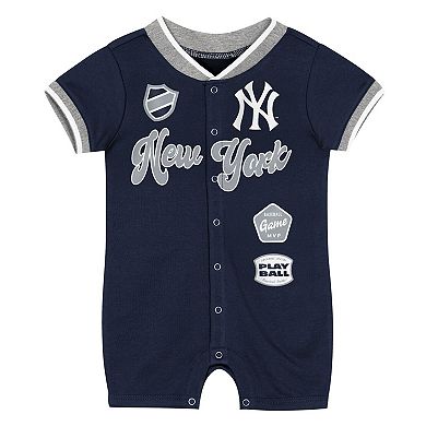 Newborn Outerstuff Navy New York Yankees Pinch Coverall