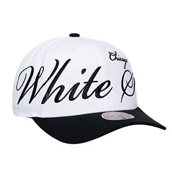 Unisex Mitchell & Ness White/Black Chicago White Sox XL Script Pro Crown Adjustable Hat