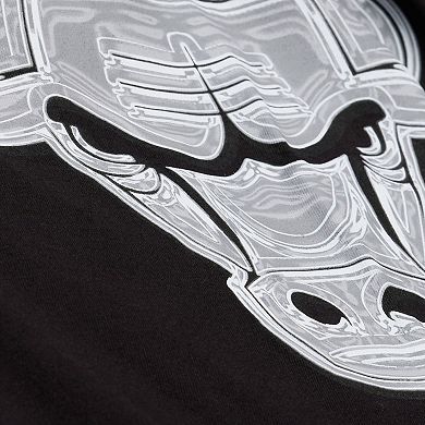 Men's Mitchell & Ness Black Chicago Bulls Chrome Heritage T-Shirt