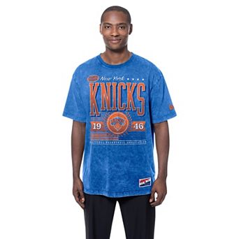 Men's New Era Blue New York Knicks Oversized Throwback Collection Mineral Wash T-Shirt
