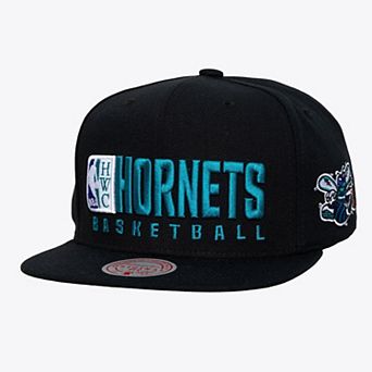 Men's Mitchell & Ness Black Charlotte Hornets Hardwood Classics Old School Stacked Text Snapback Hat