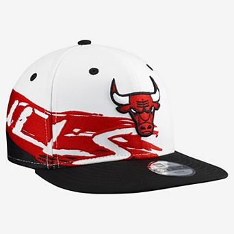 Youth New Era White/Black Chicago Bulls Swept 9FIFTY Snapback Hat