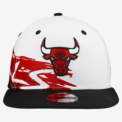 Youth New Era White/Black Chicago Bulls Swept 9FIFTY Snapback Hat