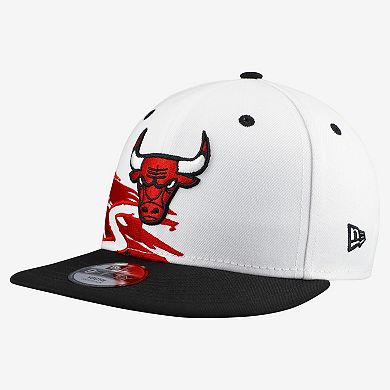 Youth New Era White/Black Chicago Bulls Swept 9FIFTY Snapback Hat