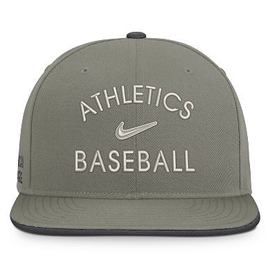 Men's Nike Olive Athletics Pro Dri-FIT Snapback Hat