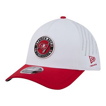 Men's New Era White/Red Tampa Bay Buccaneers Patch 39THIRTY A-Frame M-Crown Perforated Flex Hat