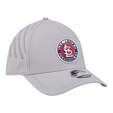 Men's New Era Gray St. Louis Cardinals Patch 39THIRTY A-Frame M-Crown Perforated Flex Hat