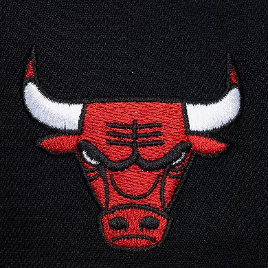 Men's Mitchell & Ness Black Chicago Bulls Hardwood Classics Old School Stacked Text Snapback Hat