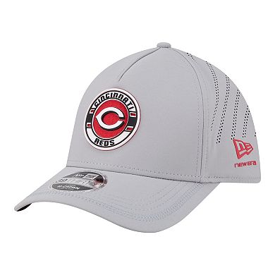 Men's New Era Gray Cincinnati Reds Patch 39THIRTY A-Frame M-Crown Perforated Flex Hat