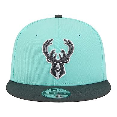 Men's New Era Turquoise/Charcoal Milwaukee Bucks Color Pack Two-Tone 9FIFTY Snapback Hat