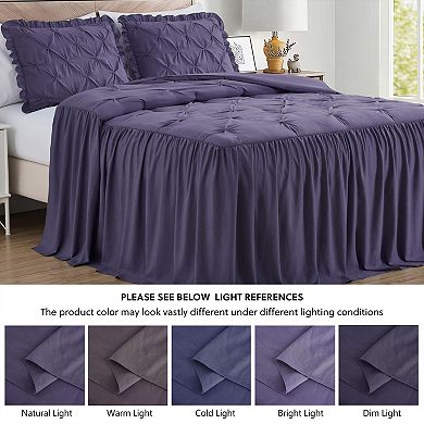 Three-piece ruffled patchwork bedspread with frills