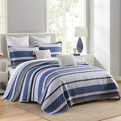 Cottage Style Bedspread Set