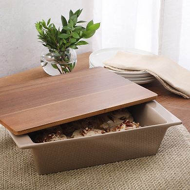 Gibson Elite Gracious Dining 2.75 Quart Stoneware Baking Dish with Acacia Lid