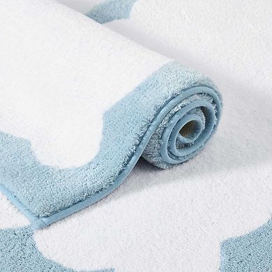 Martha Stewart Bedford Scallop Bath Rug