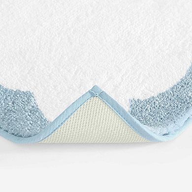 Martha Stewart Bedford Scallop Bath Rug