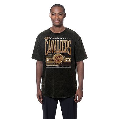 Men's New Era Wine Cleveland Cavaliers Oversized Throwback Collection Mineral Wash T-Shirt