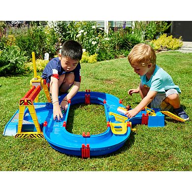 AquaPlay ContainerPort Waterway Playset With Toy Boat & 2 Animal Figures