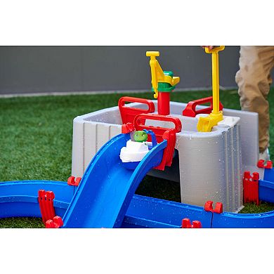AquaPlay Harbor Waterway Playset With 3 Toy Boats & 2 Animal Figures