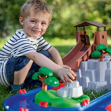 AquaPlay Adventureland Water Playset With Slide & Water Features