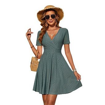 Women's A Line Dresses V Neck Short Sleeve Fit and Flare Solid Color Casual Flowy Dress