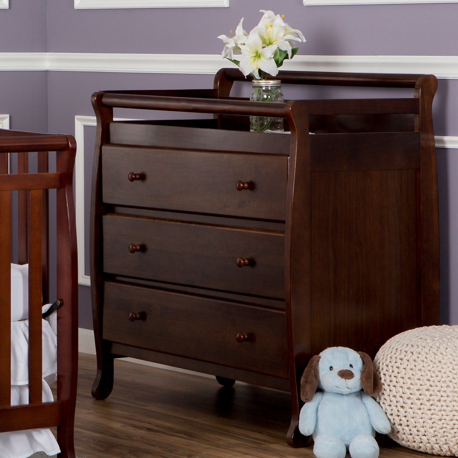 dream on me marcus changing table and dresser