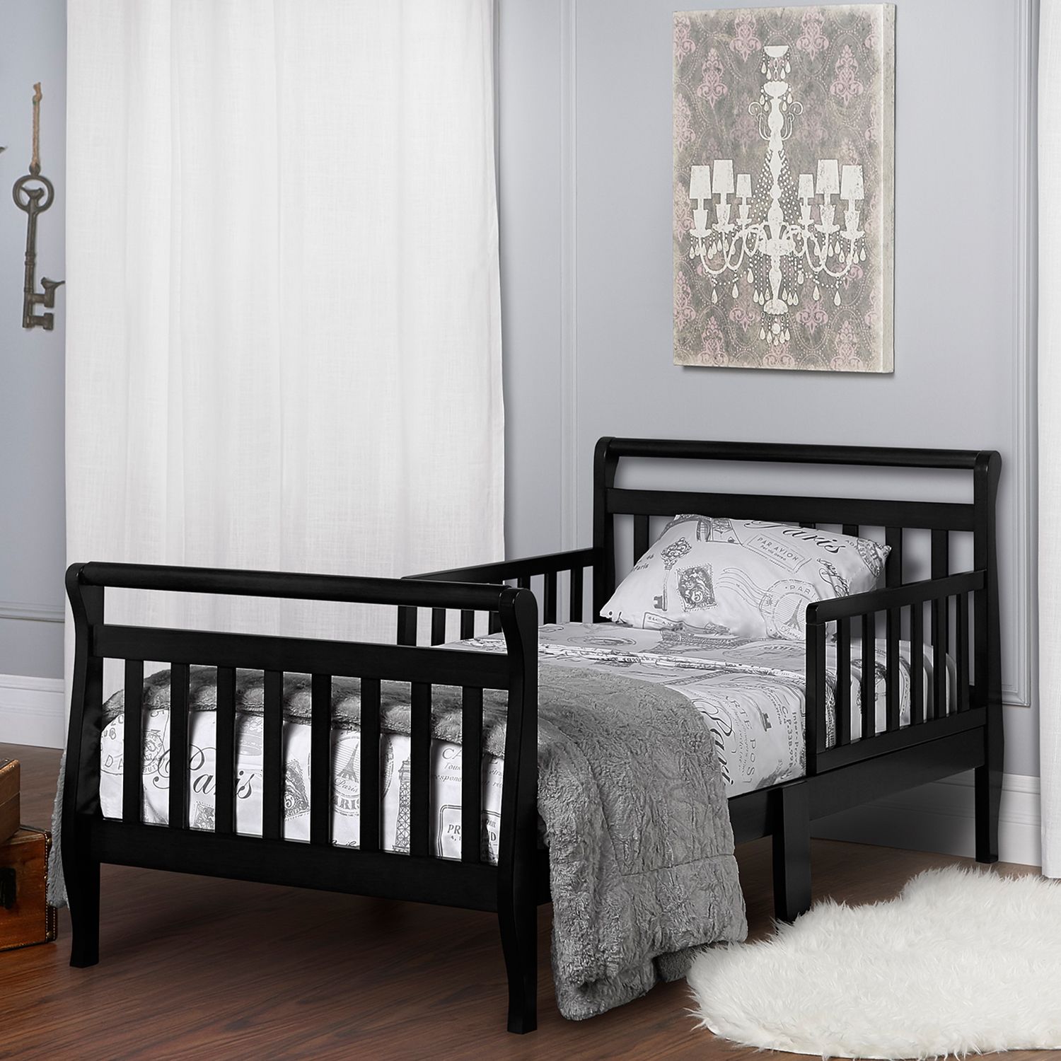 black toddler bed