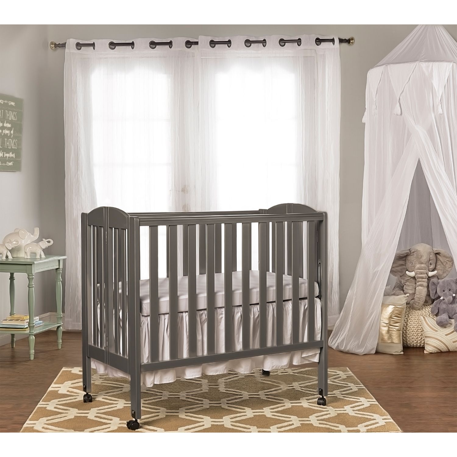 dream on me folding mini crib