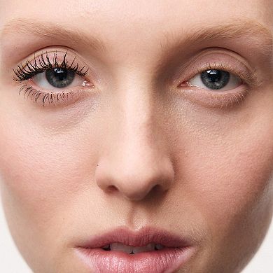 Clean Volume - Volumizing Tubing Mascara